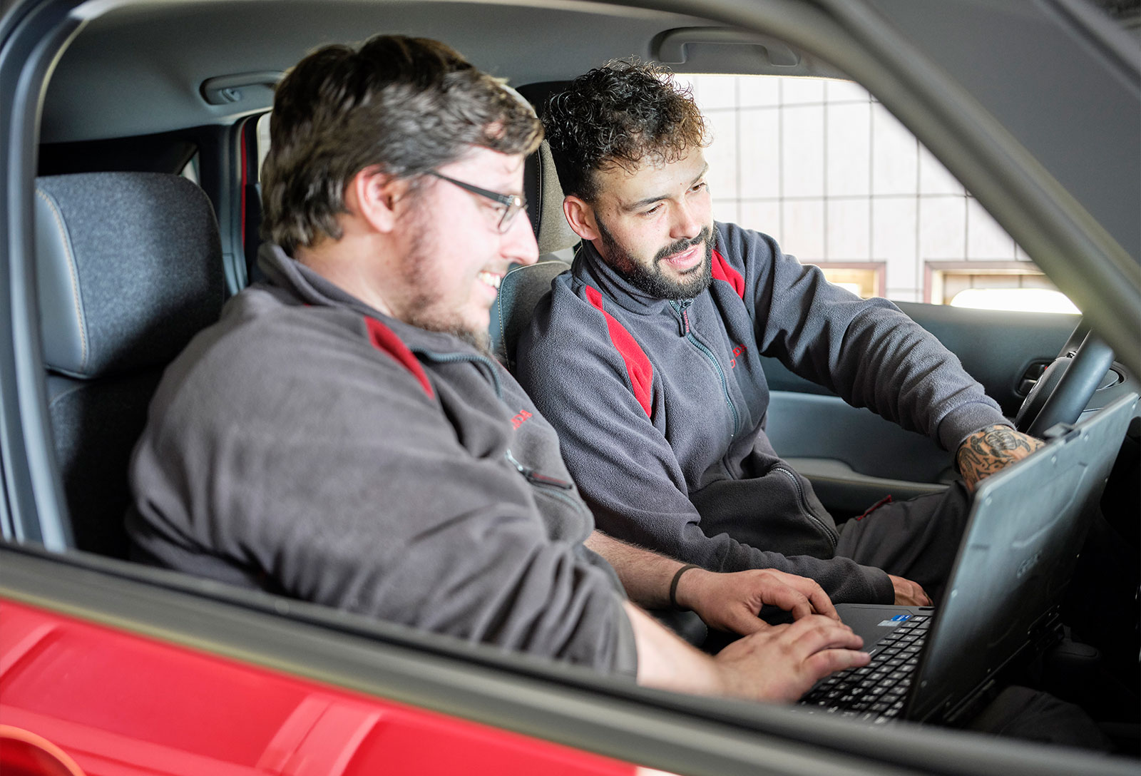 Elektroauto neu kaufen – nachhaltige Mobilität mit modernen Technologien.